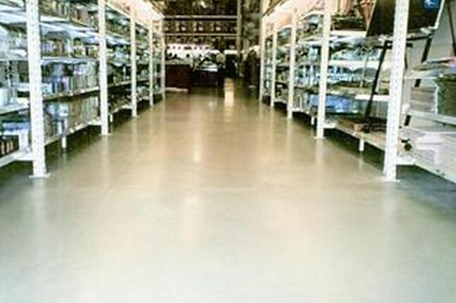 西安停車場(chǎng)設(shè)備耐磨地坪