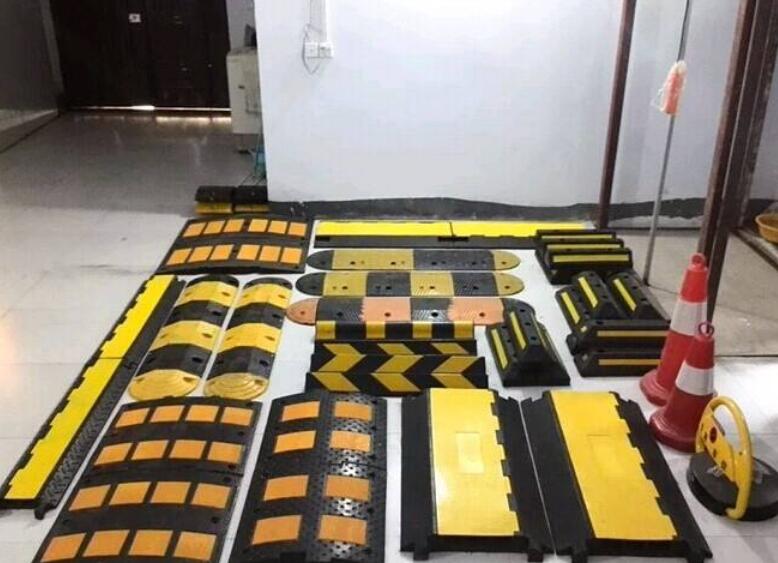 西安交通設(shè)施產(chǎn)品 西安交通設(shè)施產(chǎn)品